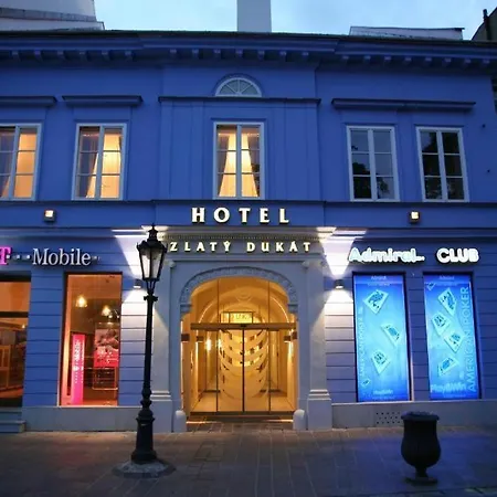 Hotel Ar Golden House